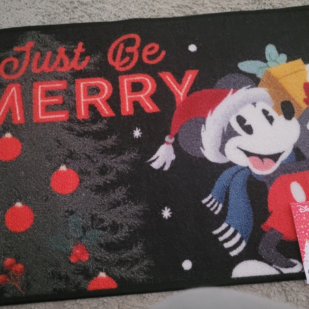 Mickey Christmas accent items